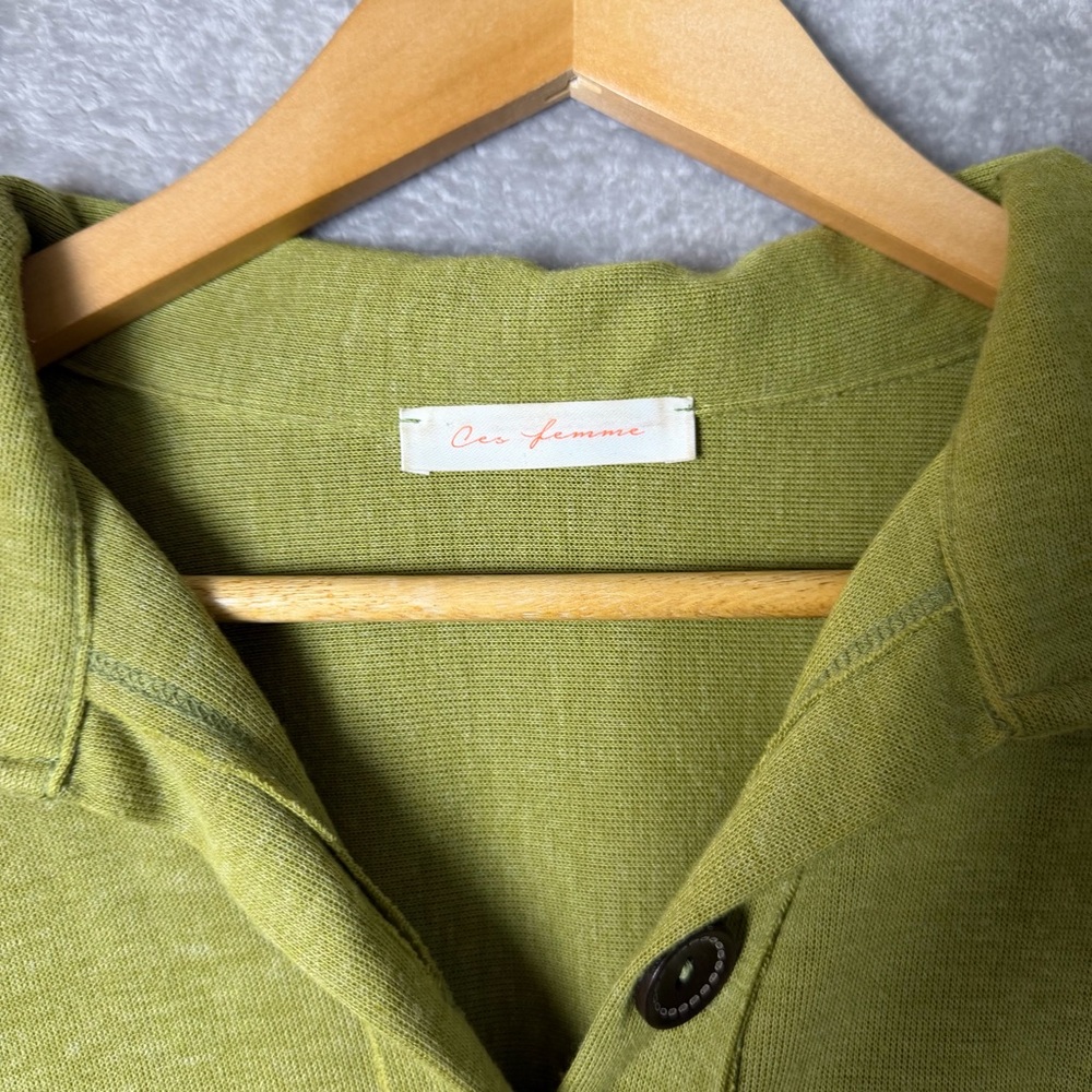 Chartreuse Green oversized Henley style sweater - Picture 6 of 6